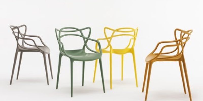Philippe Starck ha intrecciato e unito tre tra le loro più celebri sedie: